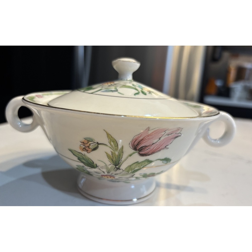 THEODORE HAVILAND NEW YORK GARDEN FLOWER‎  SUGAR W LID LOOK UNUSED